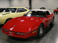 Image 2 of 7 of a 1986 CHEVROLET CORVETTE