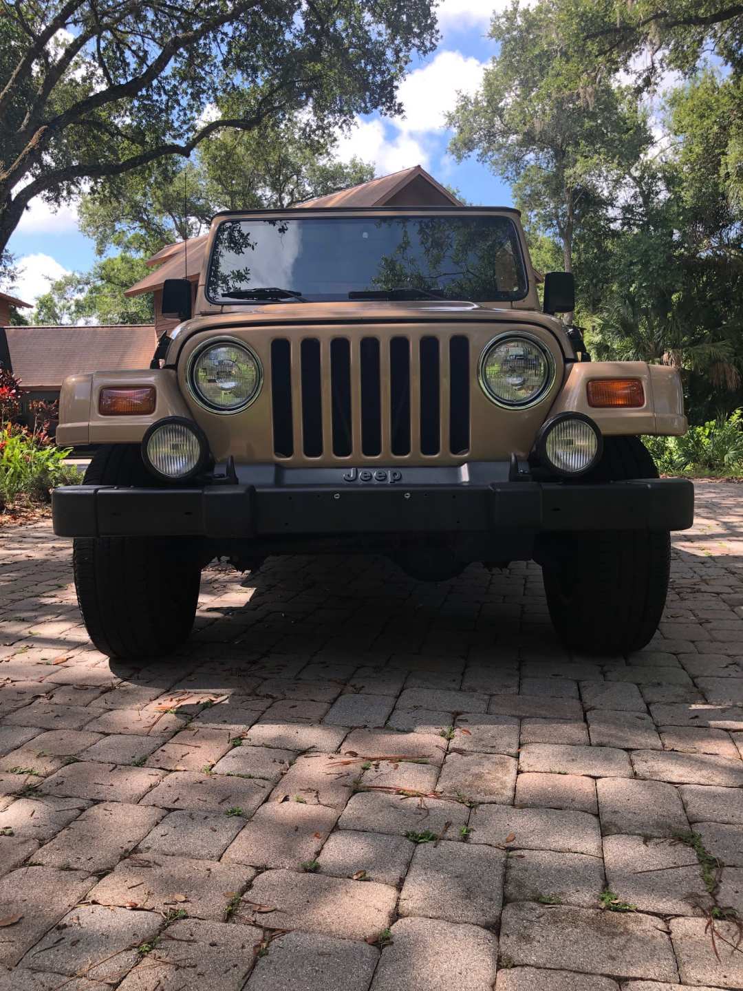 4th Image of a 1999 JEEP WRANGLER SAHARA