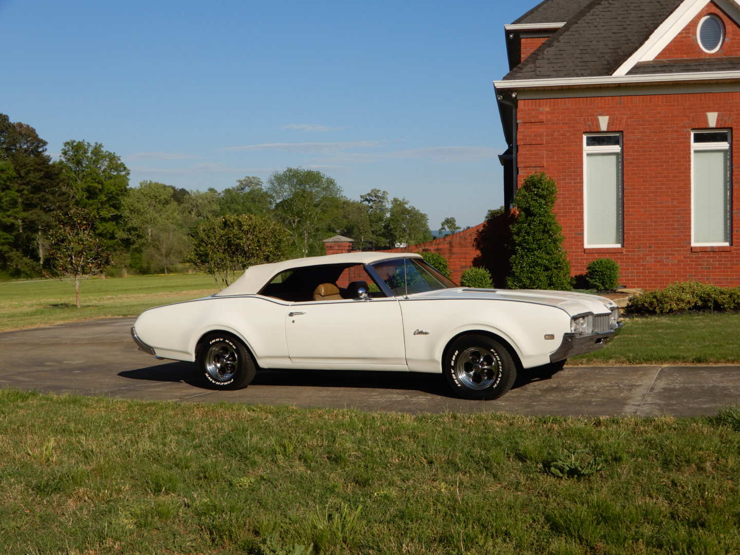 1st Image of a 1969 OLDSMOBILE CUTLASS