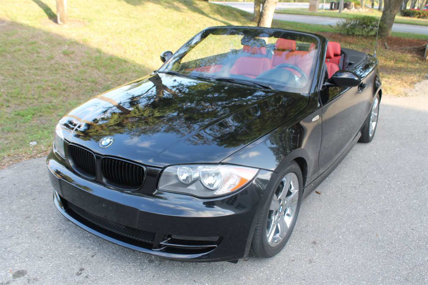 1st Image of a 2008 BMW 1 SERIES 128I