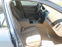 Image 6 of 9 of a 2008 CADILLAC STS