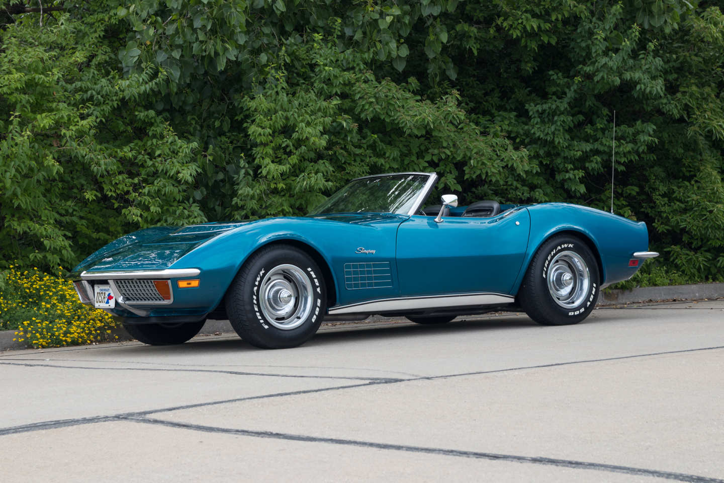 2nd Image of a 1972 CHEVROLET CORVETTE