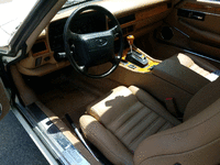 Image 4 of 5 of a 1994 JAGUAR XJR