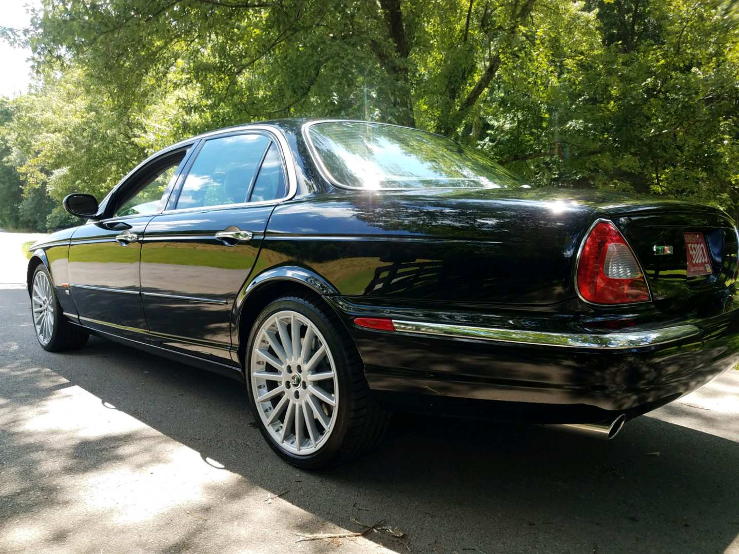 1st Image of a 2005 JAGUAR XJR XJ