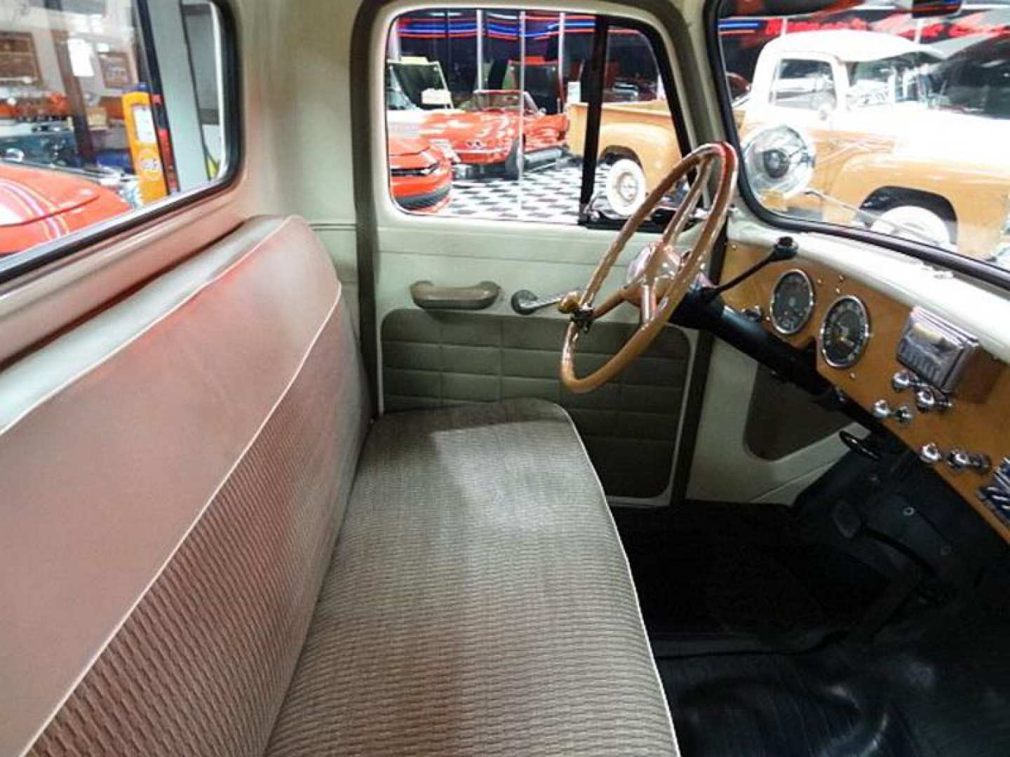 13th Image of a 1956 INTERNATIONAL S110