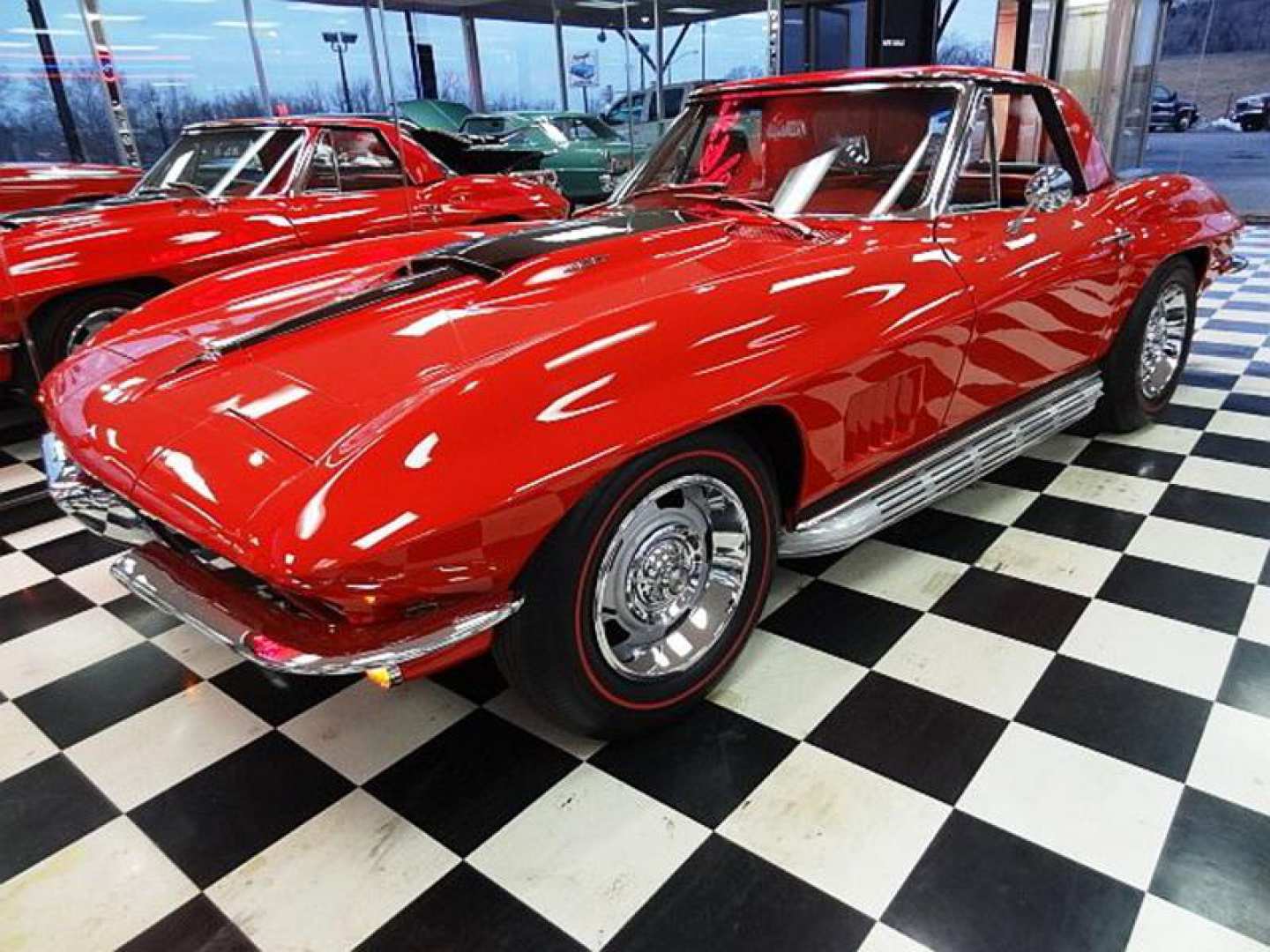 2nd Image of a 1967 CHEVROLET CORVETTE