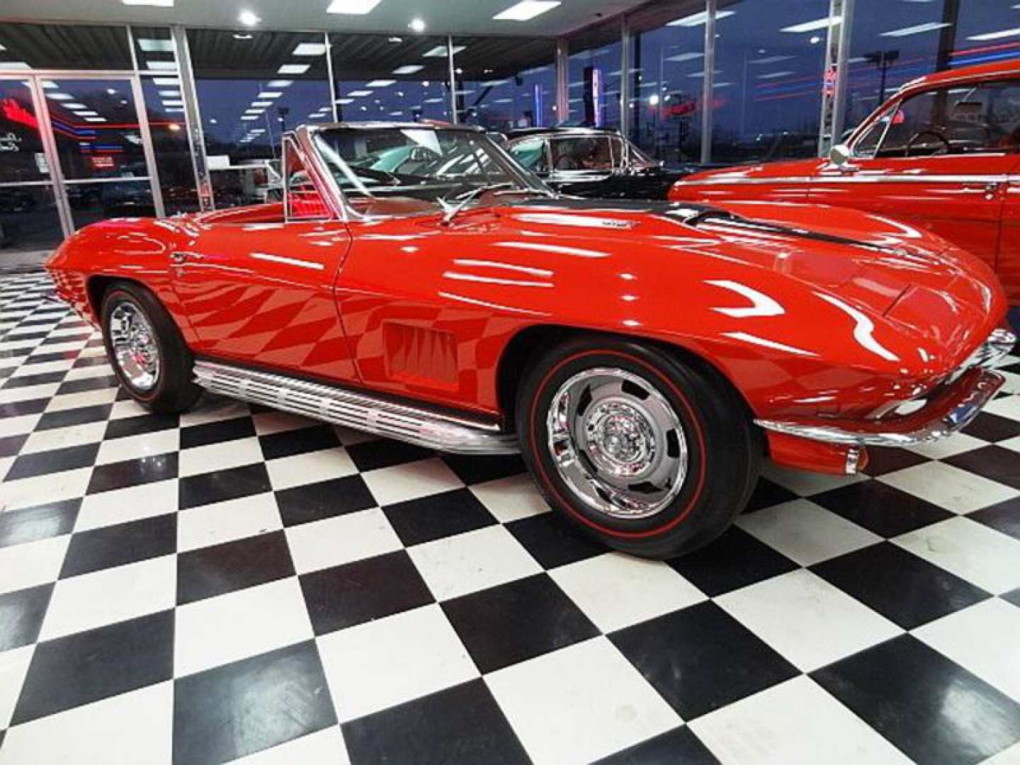 5th Image of a 1967 CHEVROLET CORVETTE