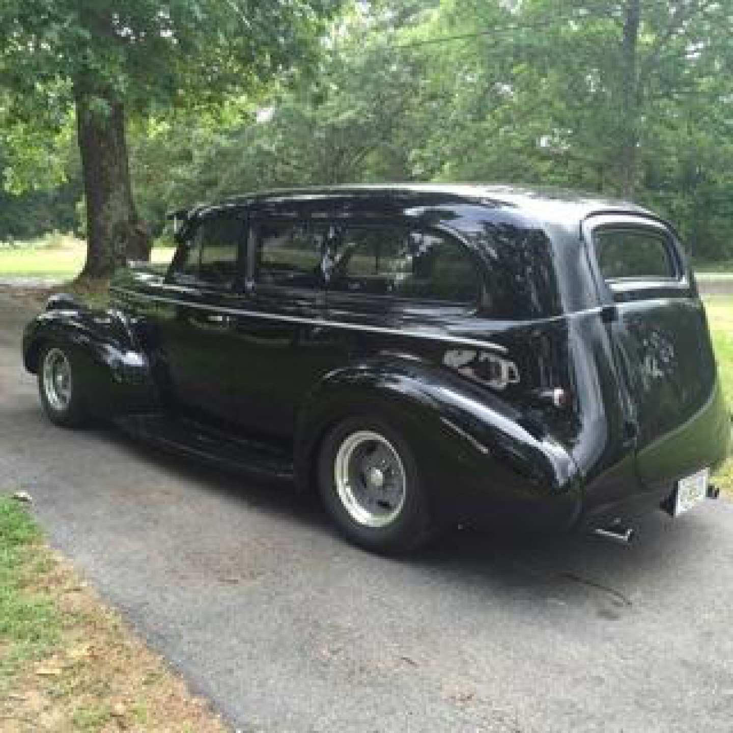 1st Image of a 1940 CHEVROLET SEDAN