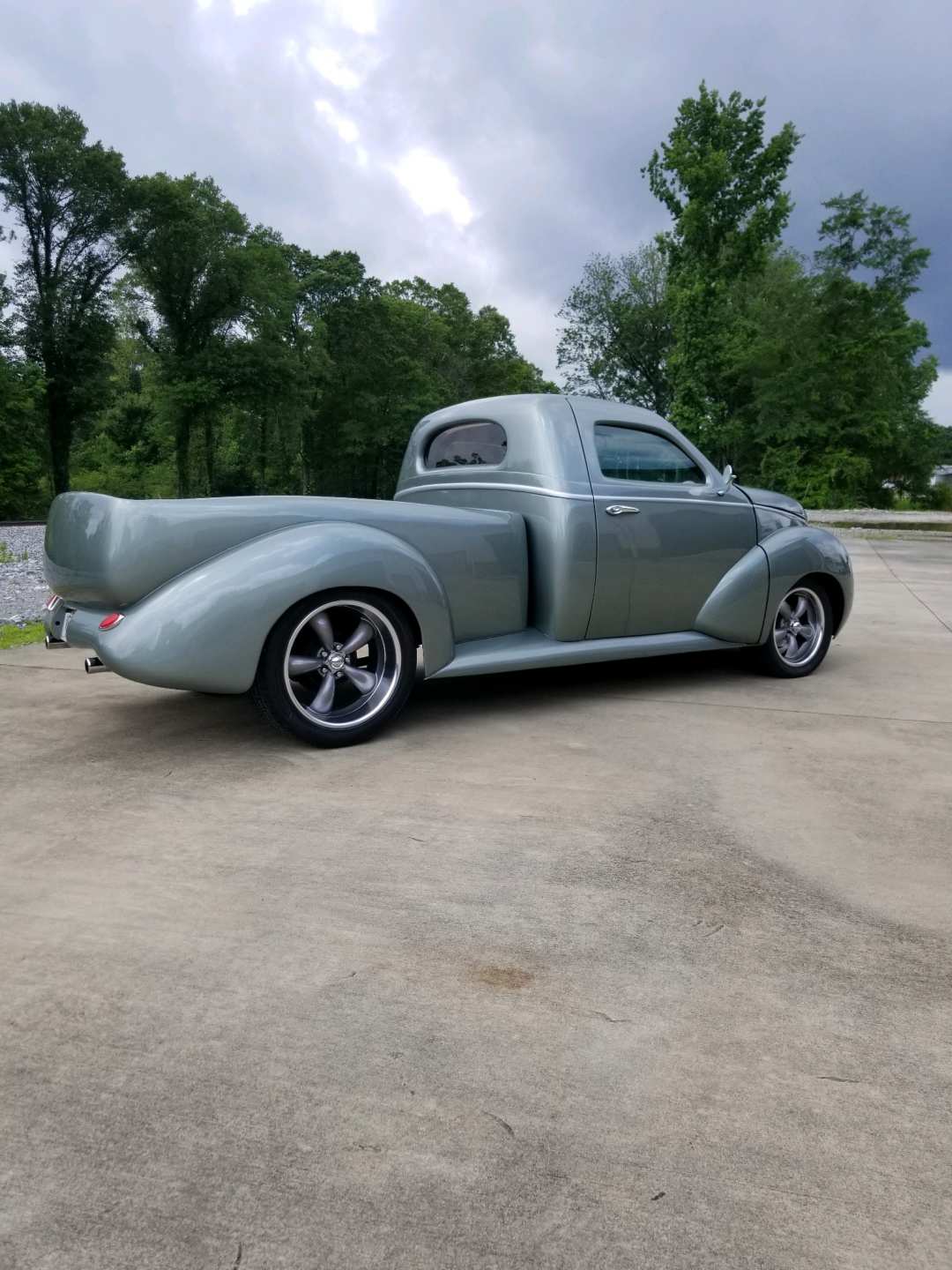 2nd Image of a 2016 STUDEBAKER 1939 STUDEBAKER REPLICA