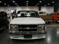 Image 1 of 9 of a 1994 CHEVROLET C1500