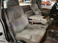 Image 7 of 9 of a 1994 CHEVROLET C1500