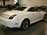 Image 9 of 10 of a 2008 LEXUS SC 430