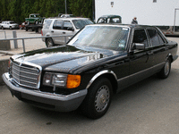 Image 2 of 11 of a 1991 MERCEDES 300SE