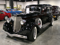 Image 2 of 9 of a 1934 DODGE DELUXE