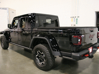 Image 10 of 11 of a 2020 JEEP GLADIATOR