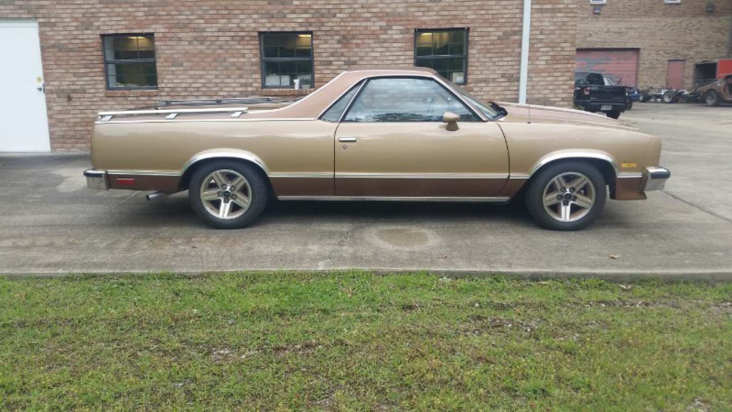 4th Image of a 1985 CHEVROLET EL CAMINO