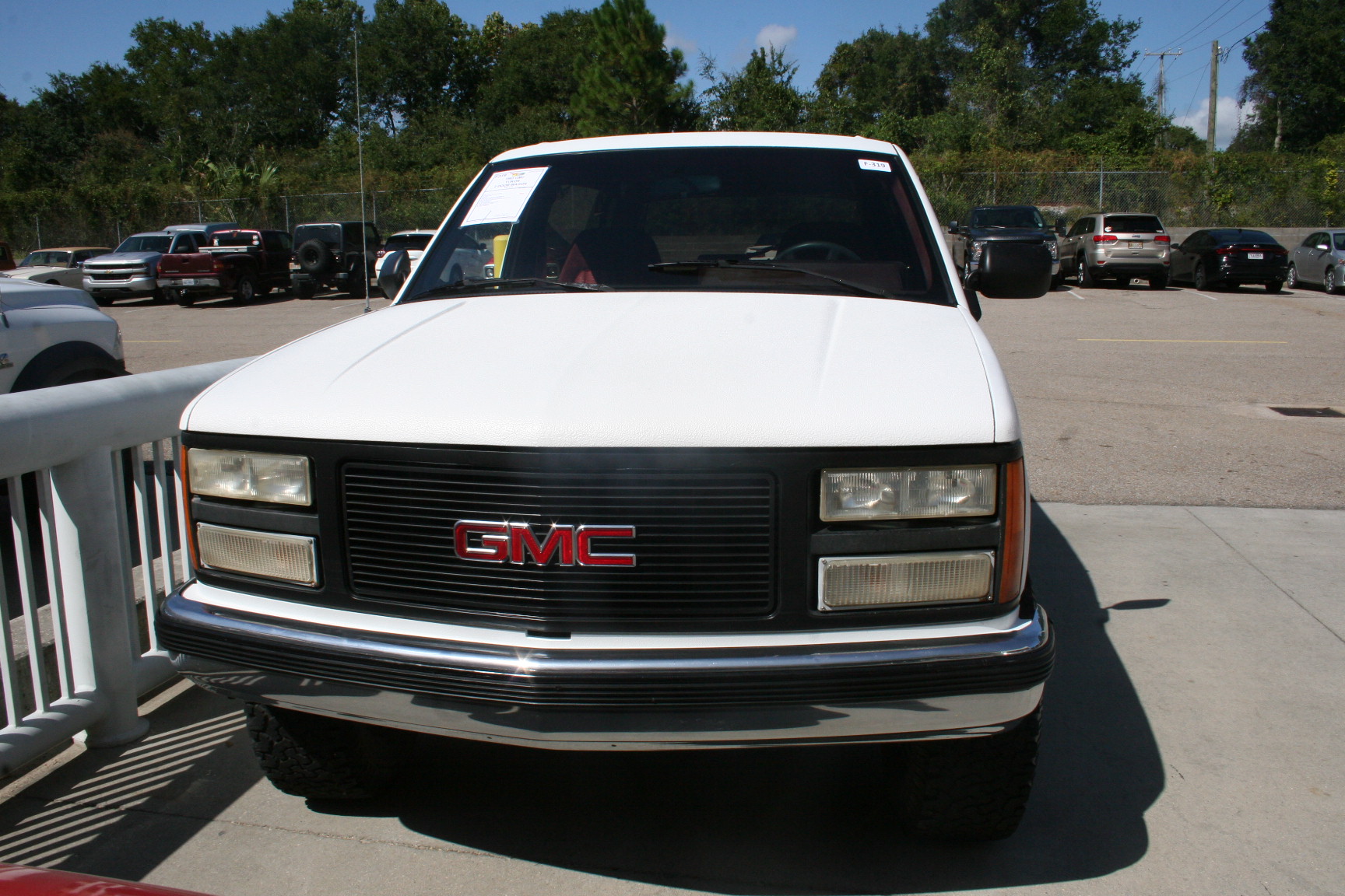 0th Image of a 1993 GMC YUKON