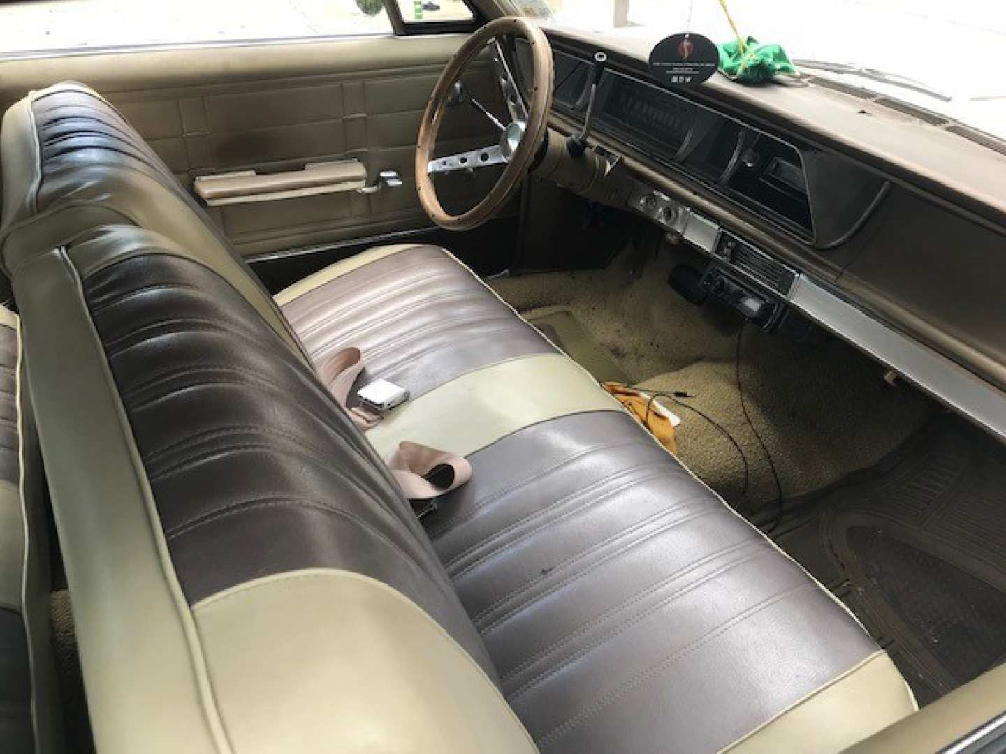 5th Image of a 1966 CHEVROLET IMPALA