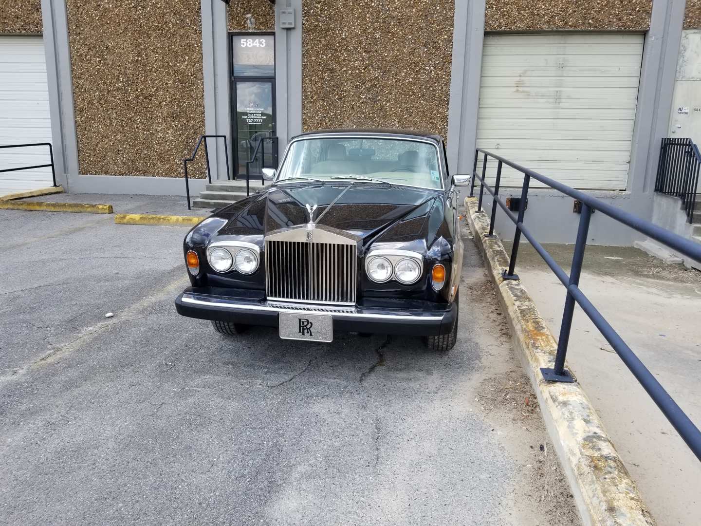 1st Image of a 1977 ROLLS ROYCE SILVER SHADOW II