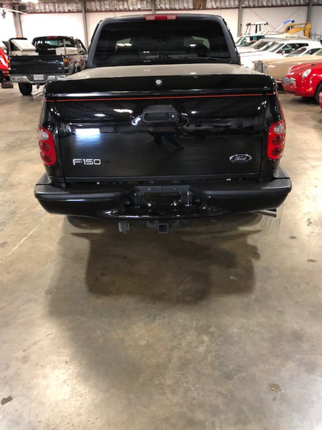 2nd Image of a 2000 FORD F150