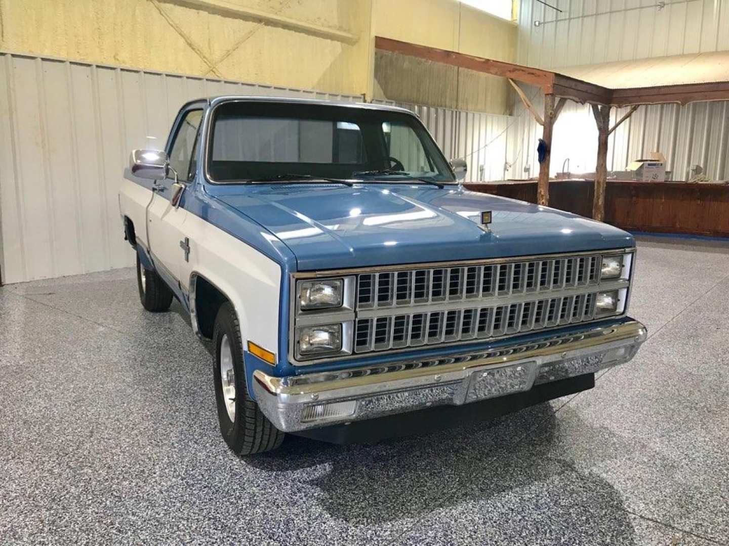 1st Image of a 1984 CHEVROLET C10