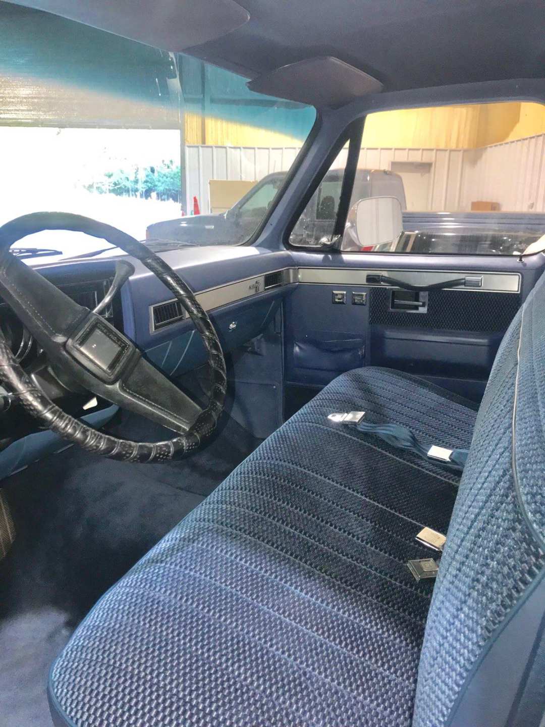 5th Image of a 1984 CHEVROLET C10