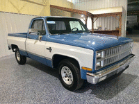 Image 4 of 6 of a 1984 CHEVROLET C10