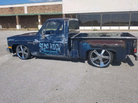 Image 2 of 7 of a 1987 CHEVROLET R10