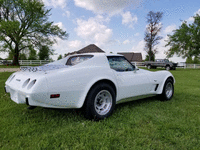 Image 5 of 10 of a 1977 CHEVROLET CORVETTE