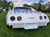 Image 6 of 10 of a 1977 CHEVROLET CORVETTE