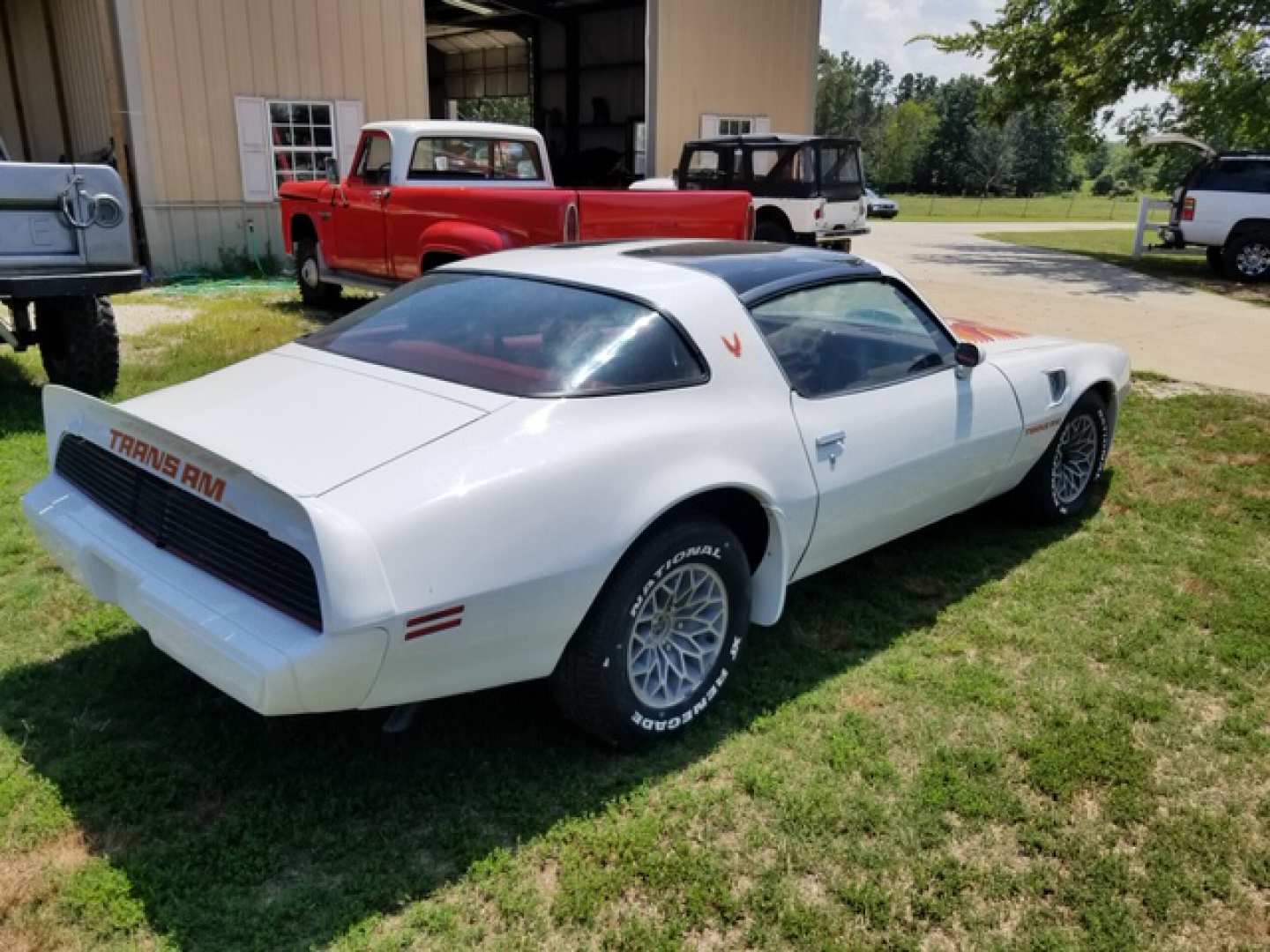 2nd Image of a 1979 PONTIAC TRANS AM