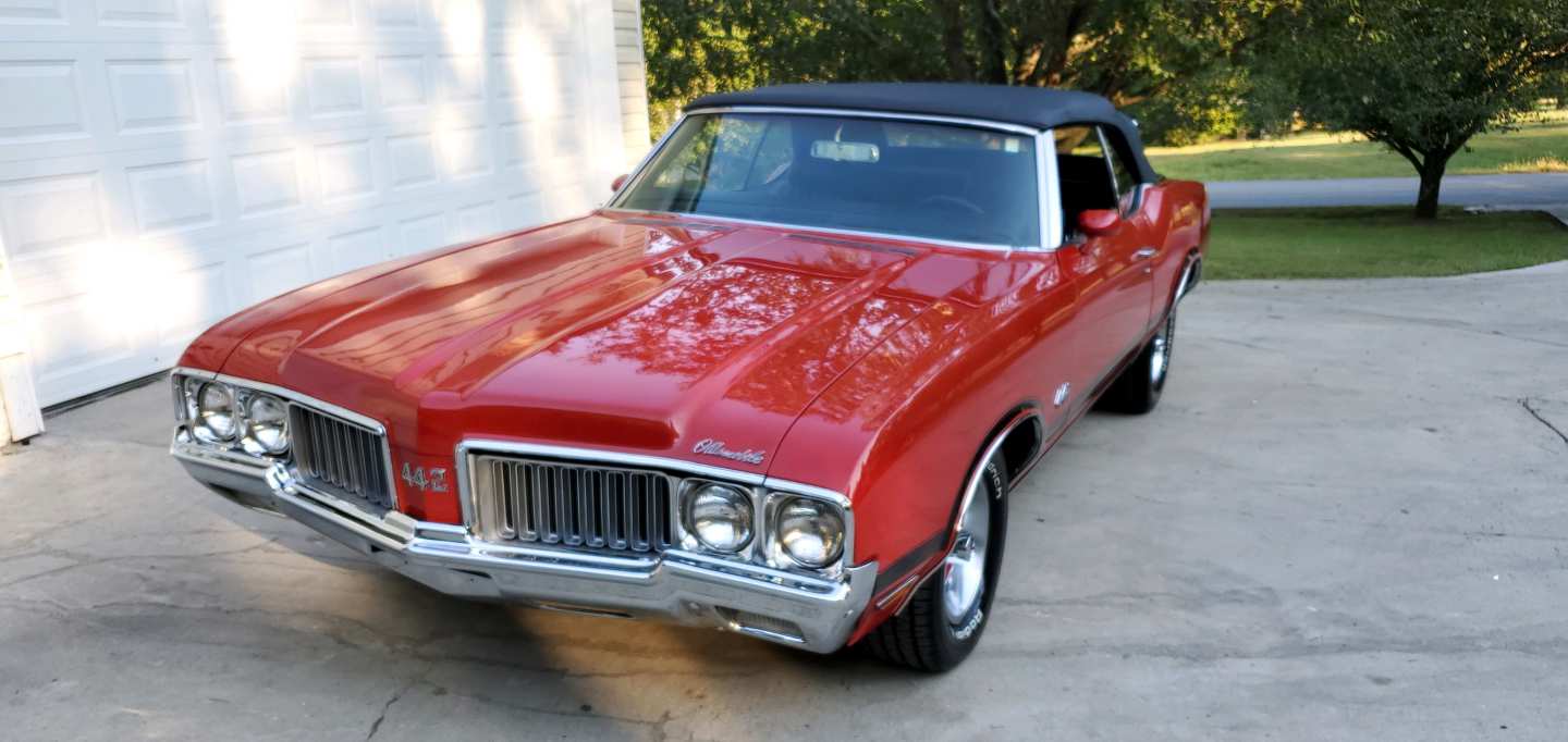 1st Image of a 1970 OLDSMOBILE CUTLASS