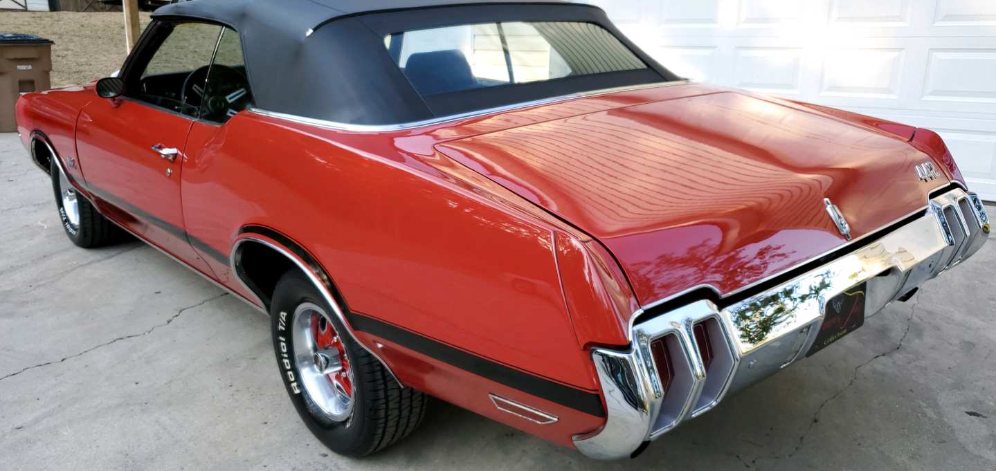 4th Image of a 1970 OLDSMOBILE CUTLASS