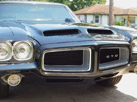 Image 3 of 9 of a 1972 PONTIAC GTO