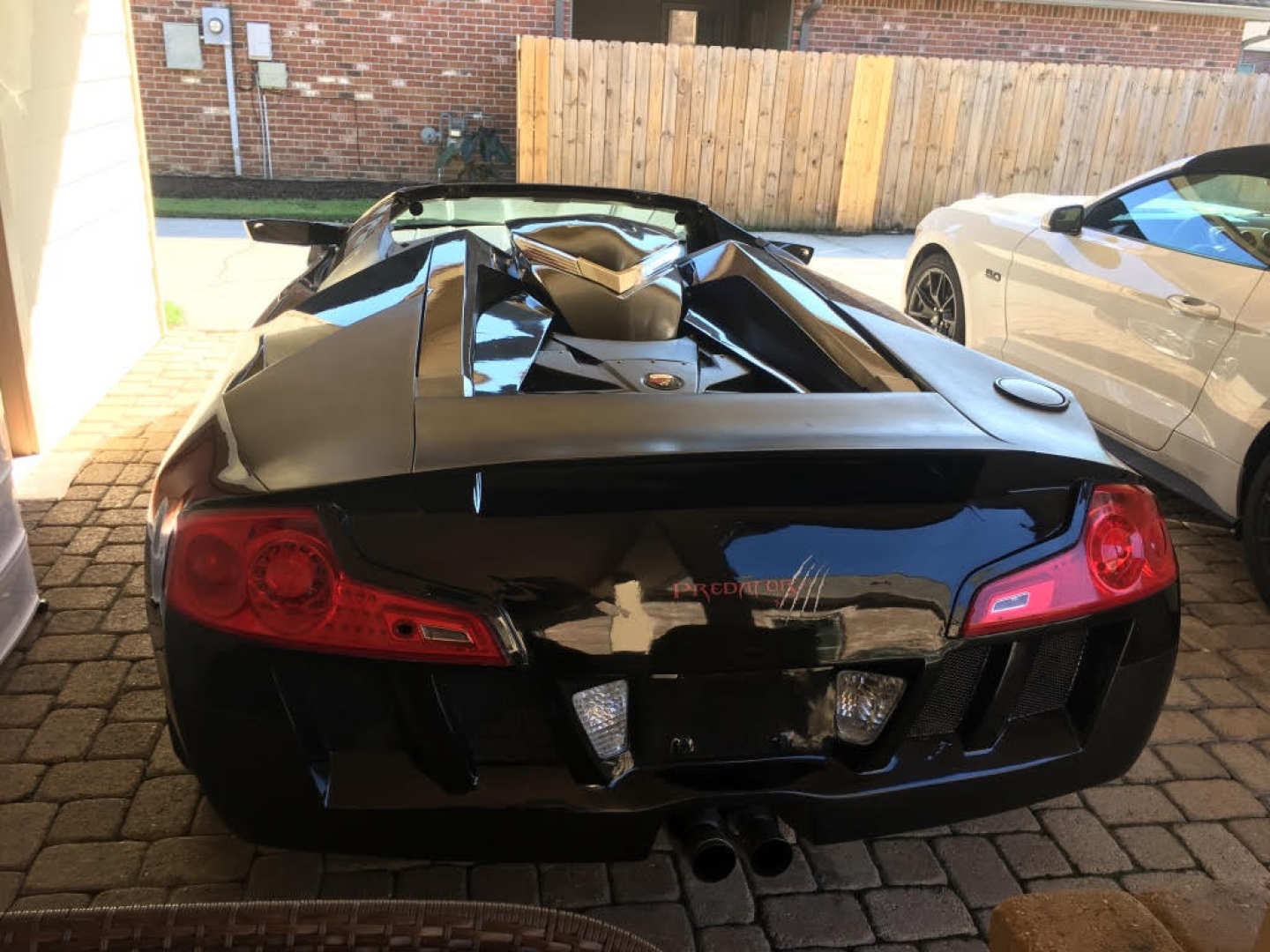 4th Image of a 1988 PONTIAC FIERO