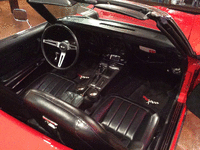 Image 7 of 9 of a 1971 CHEVROLET CORVETTE