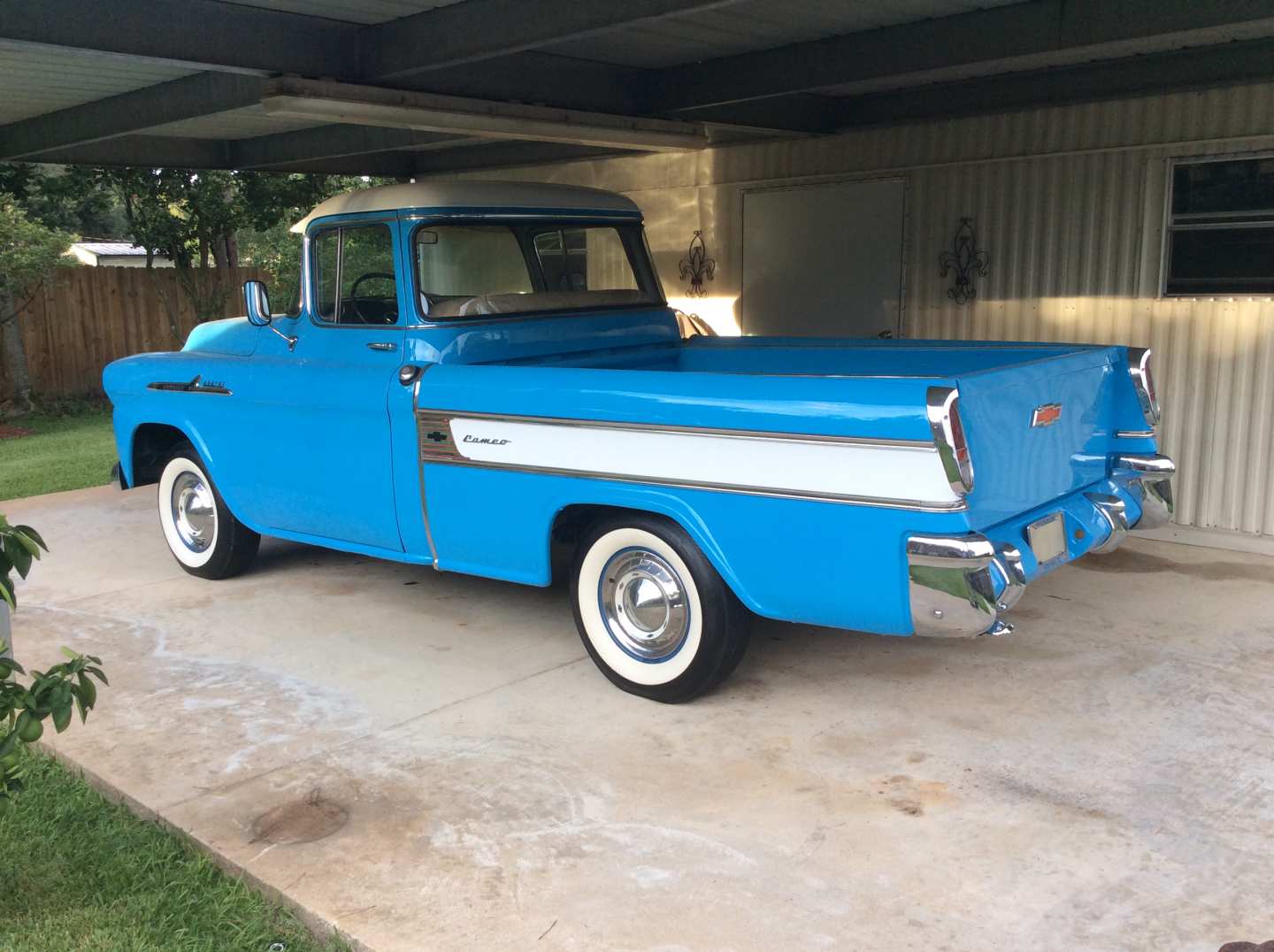 2nd Image of a 1958 CHEVROLET CAMEO