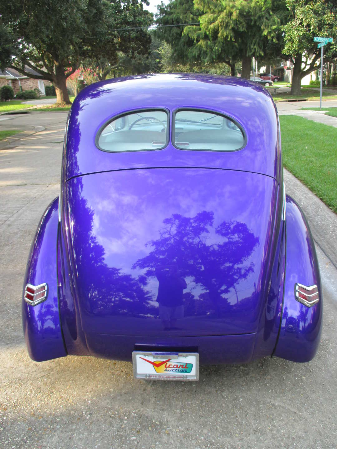 4th Image of a 1940 FORD DELUXE