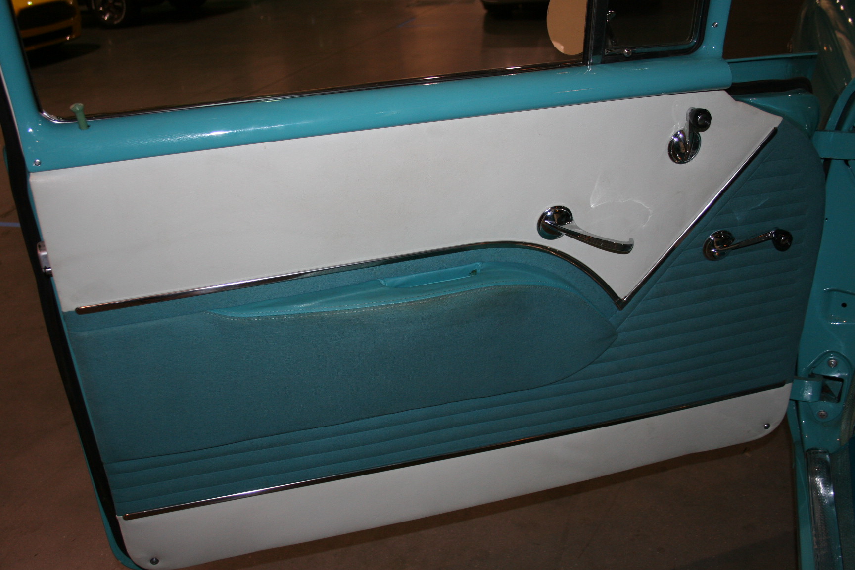 5th Image of a 1955 CHEVROLET BELAIR