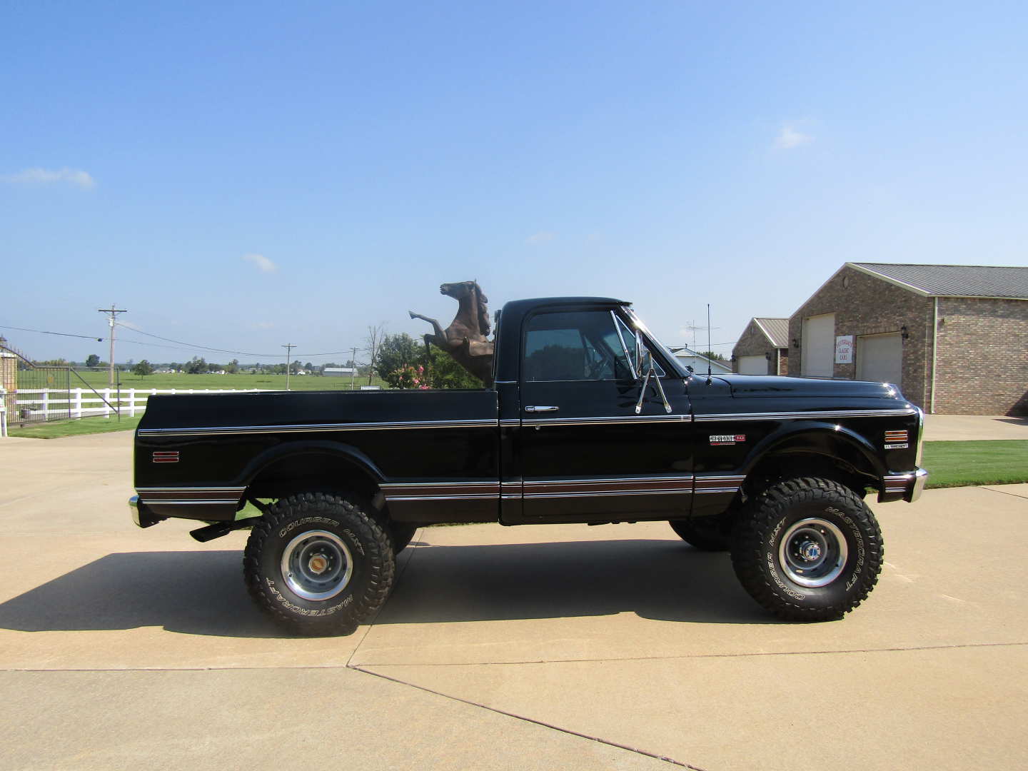 5th Image of a 1972 CHEVROLET CHEYENNE SUPER