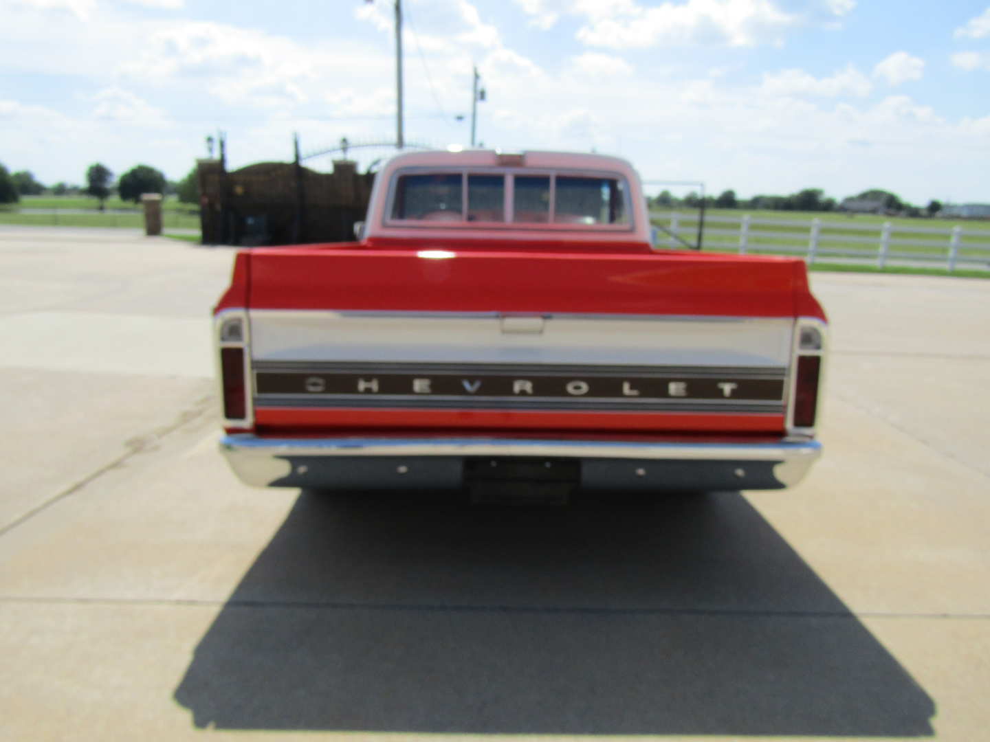 3rd Image of a 1972 CHEVROLET C10