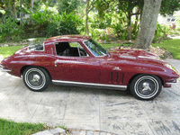 Image 3 of 10 of a 1966 CHEVROLET CORVETTE