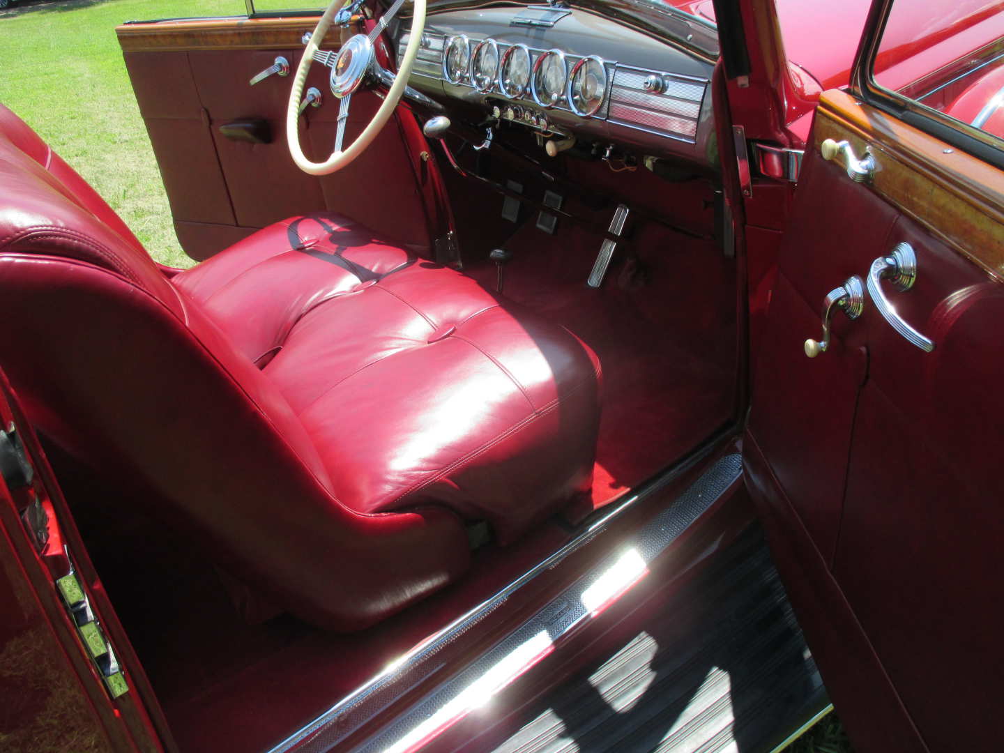 15th Image of a 1938 PACKARD TWELVE VICTORIA