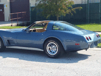 Image 4 of 10 of a 1979 CHEVROLET CORVETTE