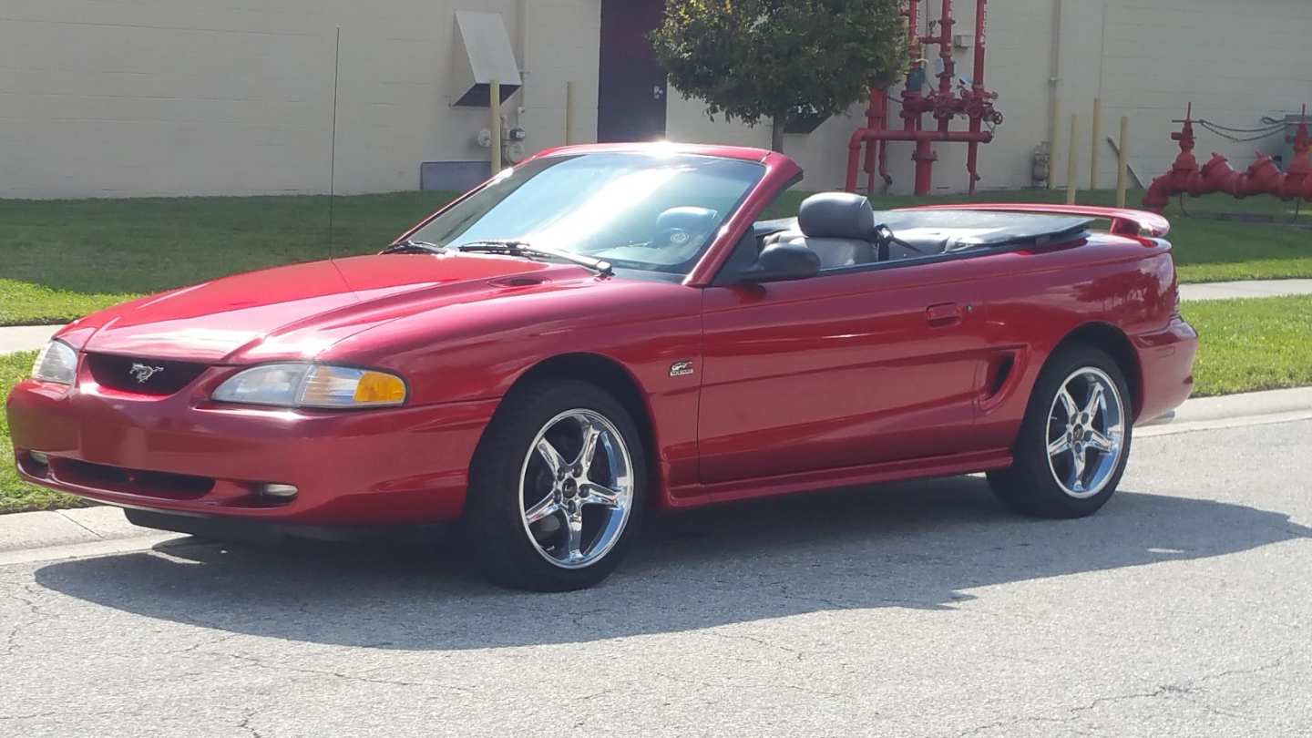 1st Image of a 1995 FORD MUSTANG GT