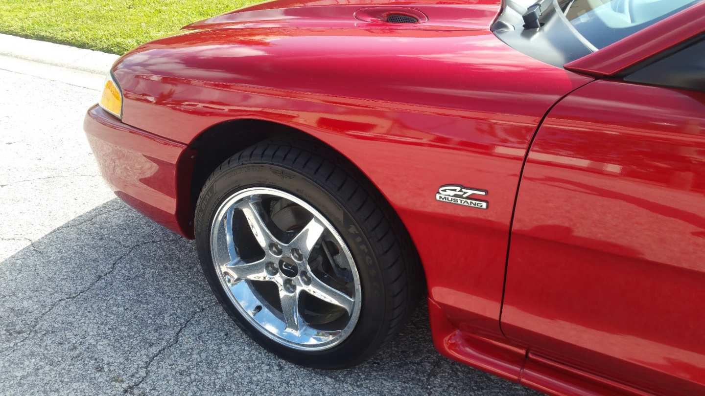 5th Image of a 1995 FORD MUSTANG GT