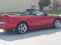 Image 4 of 11 of a 1995 FORD MUSTANG GT