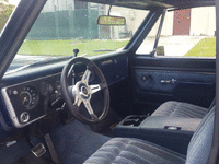 Image 7 of 11 of a 1970 CHEVROLET C10