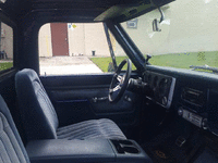Image 8 of 11 of a 1970 CHEVROLET C10