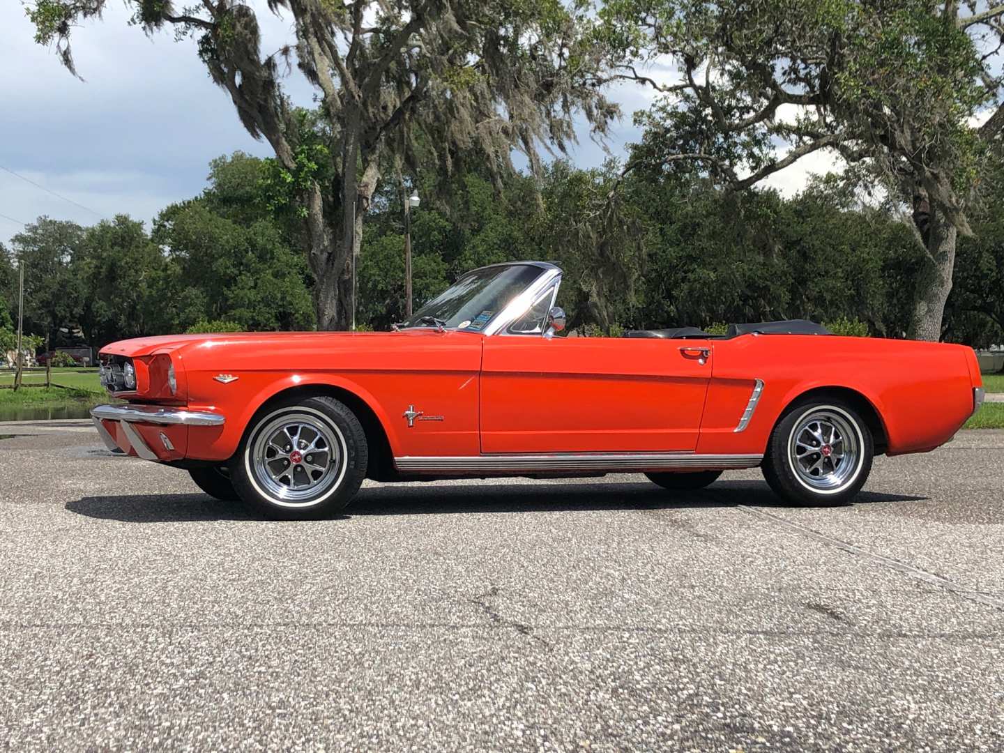 5th Image of a 1965 FORD MUSTANG